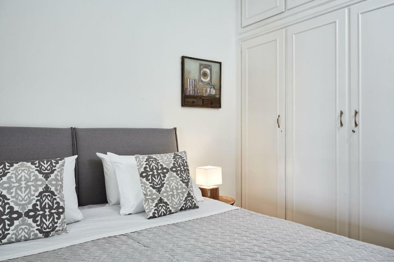 Chic One Bd Apartment With Hilton View Афіни Екстер'єр фото